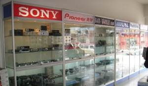 博运货架厂专业定做服装展柜 鞋柜 饰品化妆品箱包货架 珠宝柜